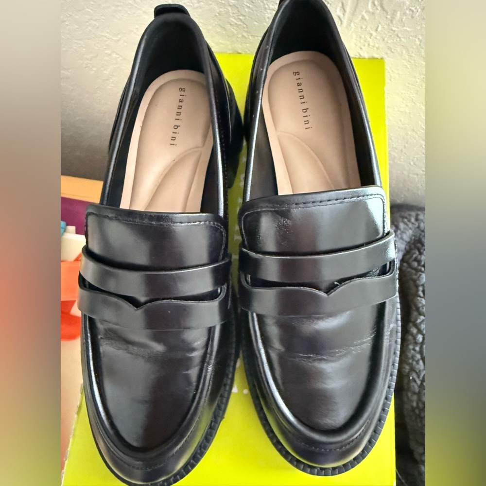 Gianni Bini Loafers, Barkley Womens Size 7.5 W Black Leather Platform Shoes